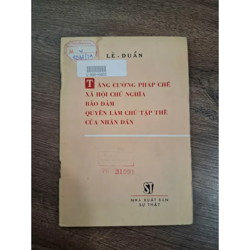 Tăng cường pháp chế xã hội chủ nghĩa bảo đảm quyền làm chủ tập thể của nhân dân 714827