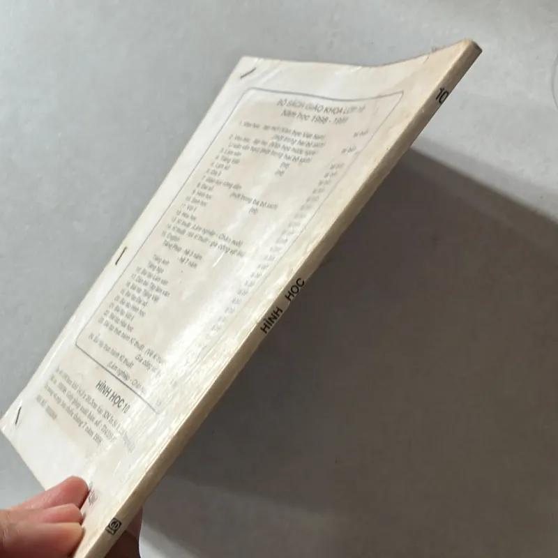 Hình học 10 - 1998s 739149