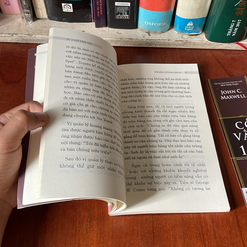 II Sách Kỹ Năng: Cố Vấn _ 101 Những Điều Nhà Lãnh Đạo Cần Biết - John C. Maxwell - 2018 536763