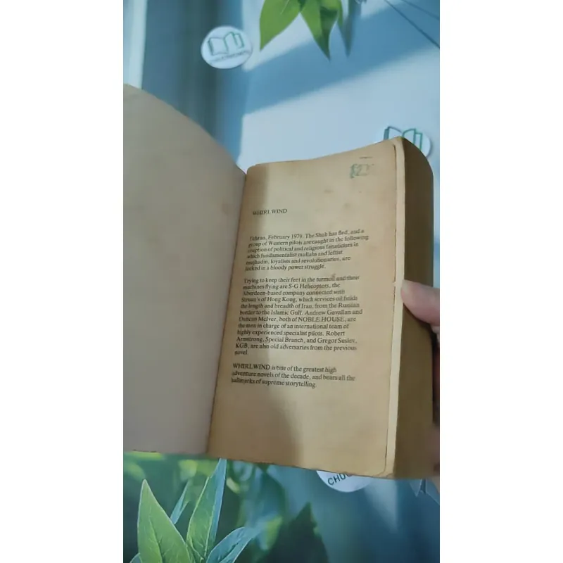 [MIỄN PHÍ BỌC SÁCH] [XƯA] Whirlwind (1986) - James Clavell 1027179