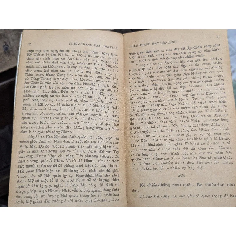 Chiến tranh hay hoà bình - Winston . S . Churchill 604386