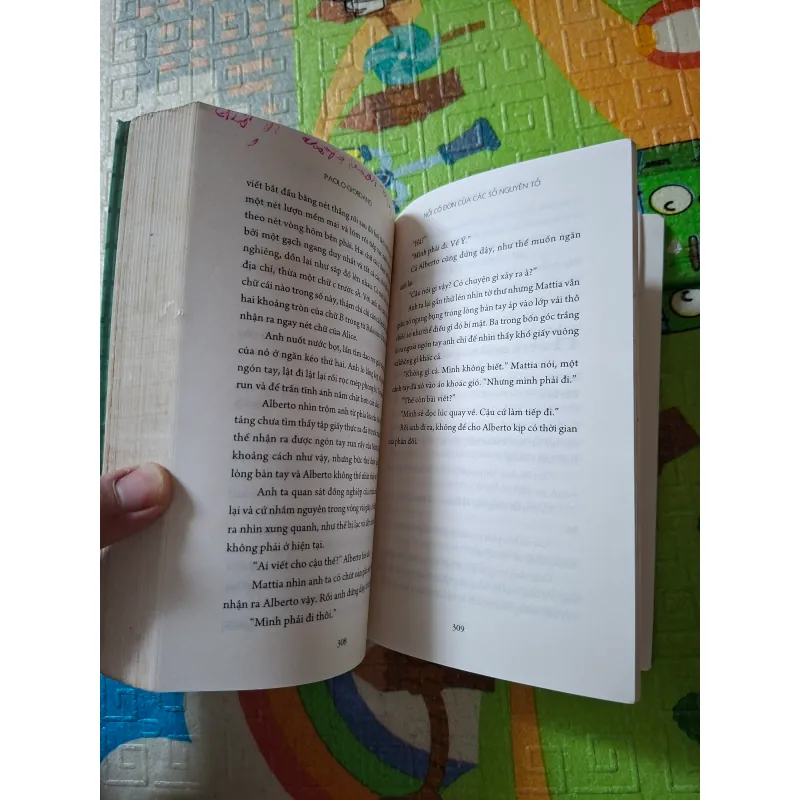 Nỗi cô đơn của các số nguyên tố 788300