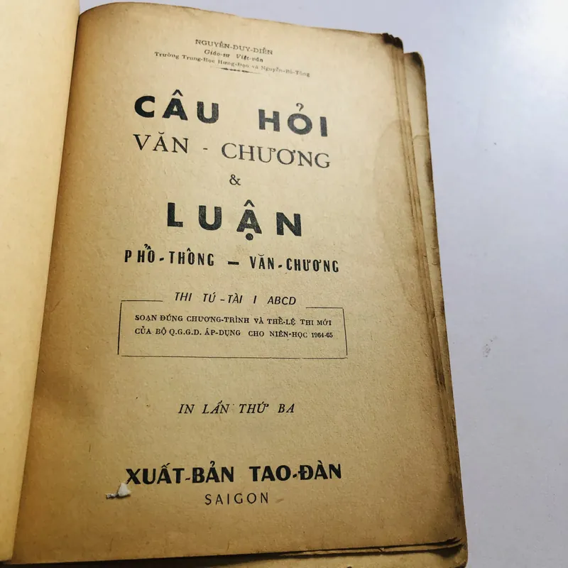 📘 CÂU HỎI VĂN CHƯƠNG & LUẬN PHỔ THÔNG VĂN  596945