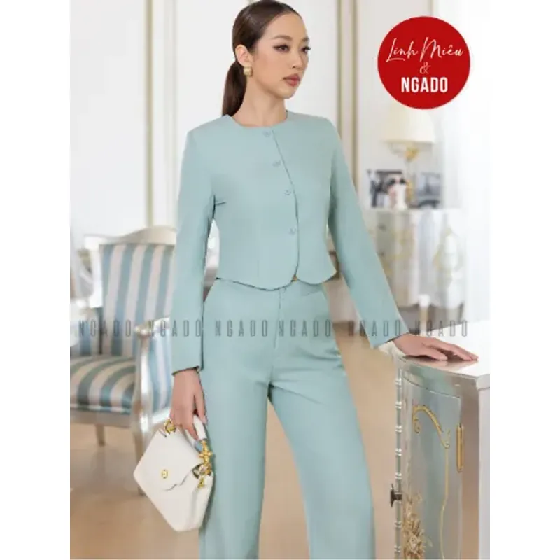 Set áo quần xanh mint cổ tròn NGADO 761925