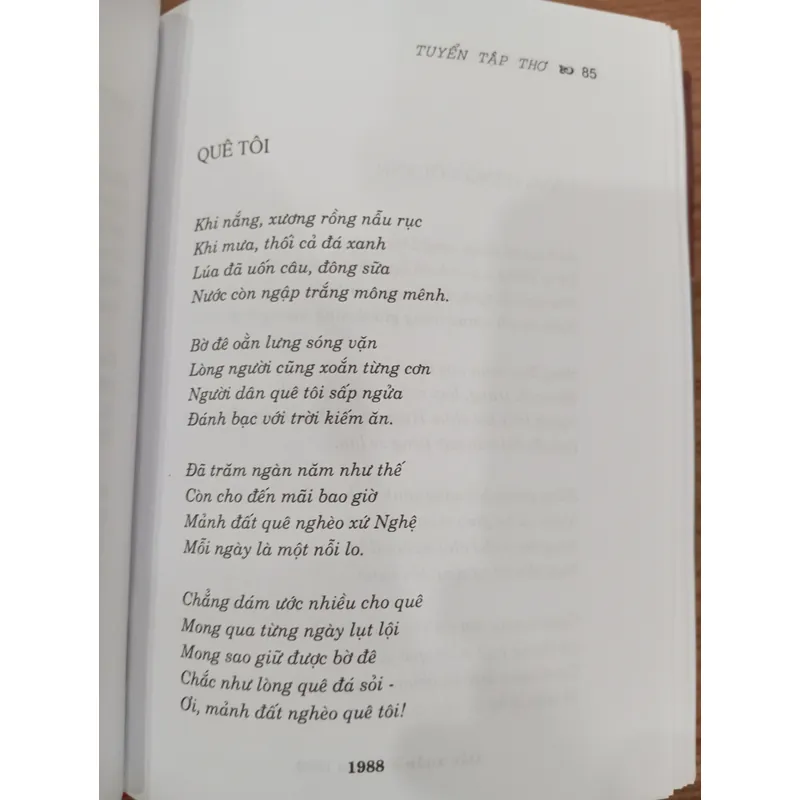 Hoàng Cát - Tuyển Tập Thơ 713513