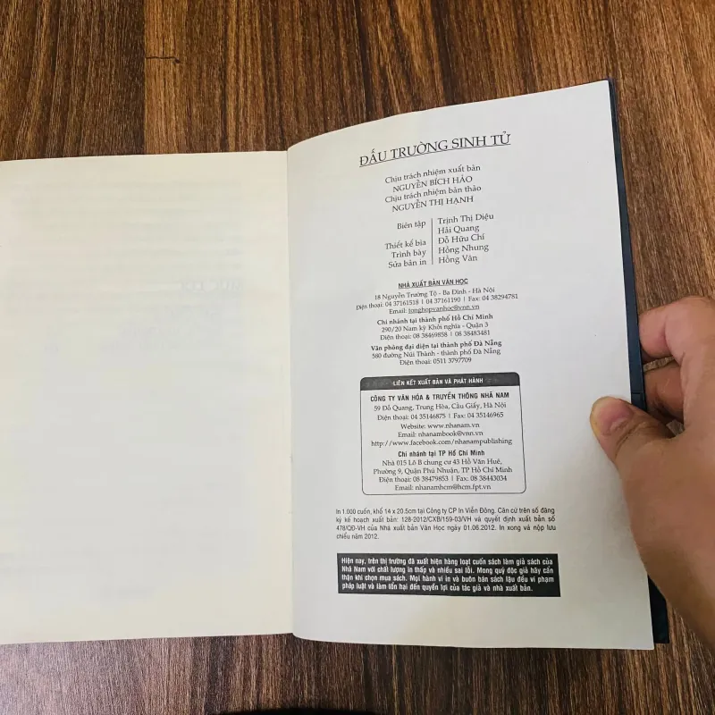 Đấu trường sinh tử - Suzanne Collins#HATRA 1026635