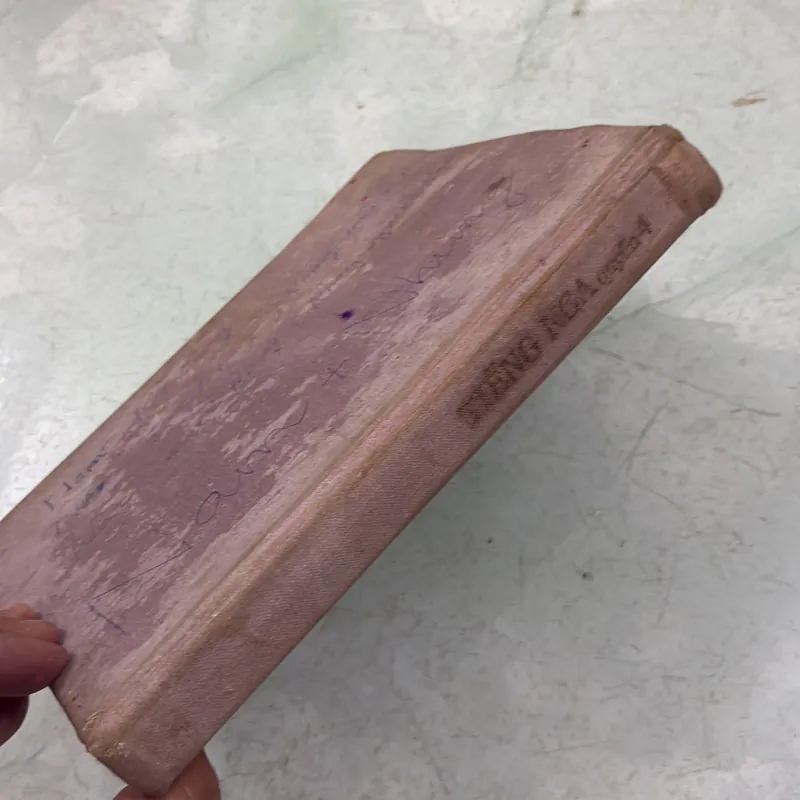 Tiếng Nga quyển 4 (Sách học sinh)  1005276