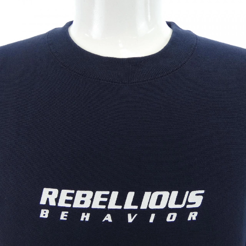 HÀNH VI NỔI LOẠN - Hàng hiệu Authentic 904525