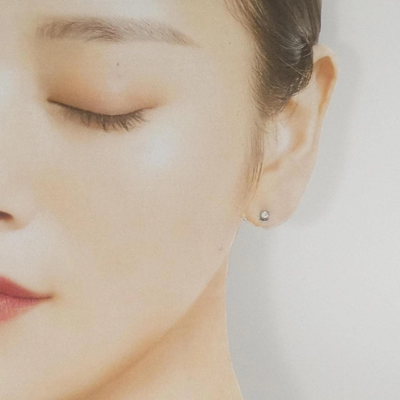 PT900 Solitaire Bông tai Kim cương - Hàng hiệu Chính hãng 874047