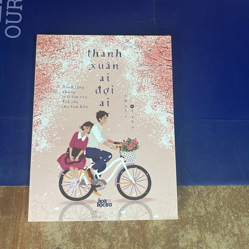 THANH XUÂN AI ĐỢI AI- LABU 478135