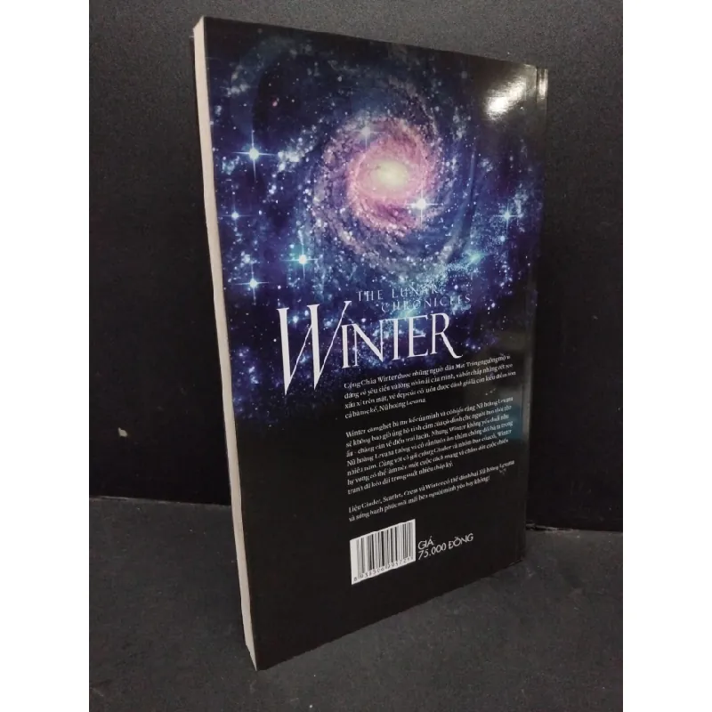 [Phiên Chợ Sách Cũ] The lunar chronicles: Winter - Công chúa mặt trăng 2016 2303 427312