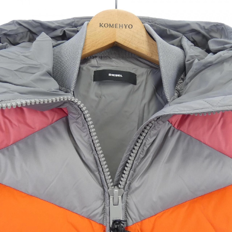 Áo khoác lông vũ DIESEL - Hàng hiệu Chính hãng 822031