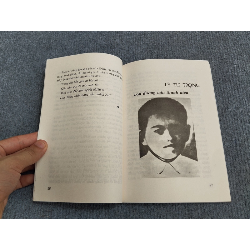 NHỮNG ANH HÙNG TRẺ TUỔI 504699