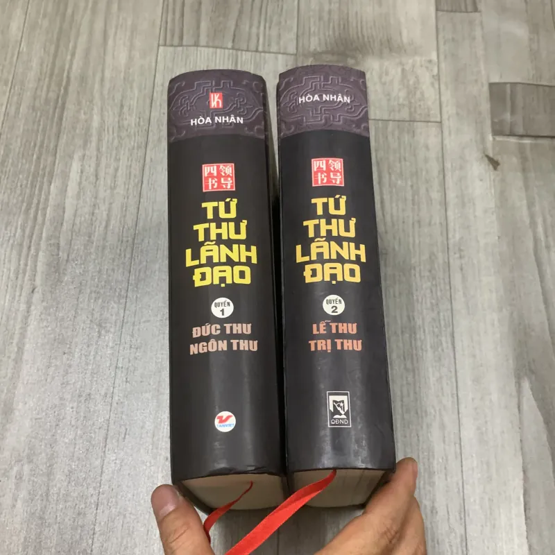 Tứ thư lãnh đạo - hoà nhân. Bộ 2 quyển. 5b4 1009510