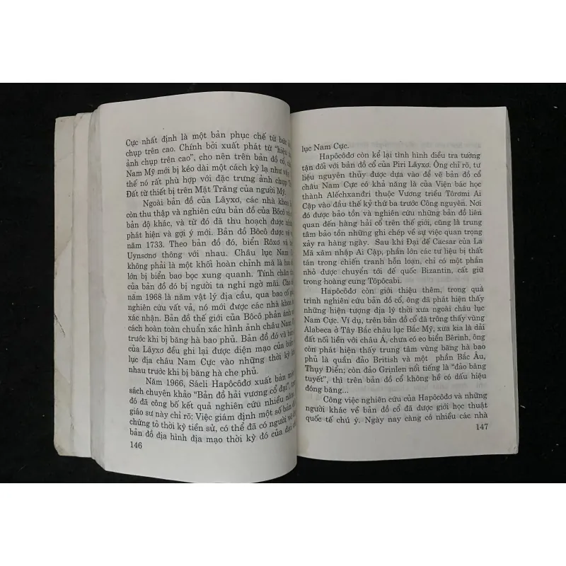 109 hiện tượng bí ẩn trên thế giới- Kính Vạn Lý  1029036