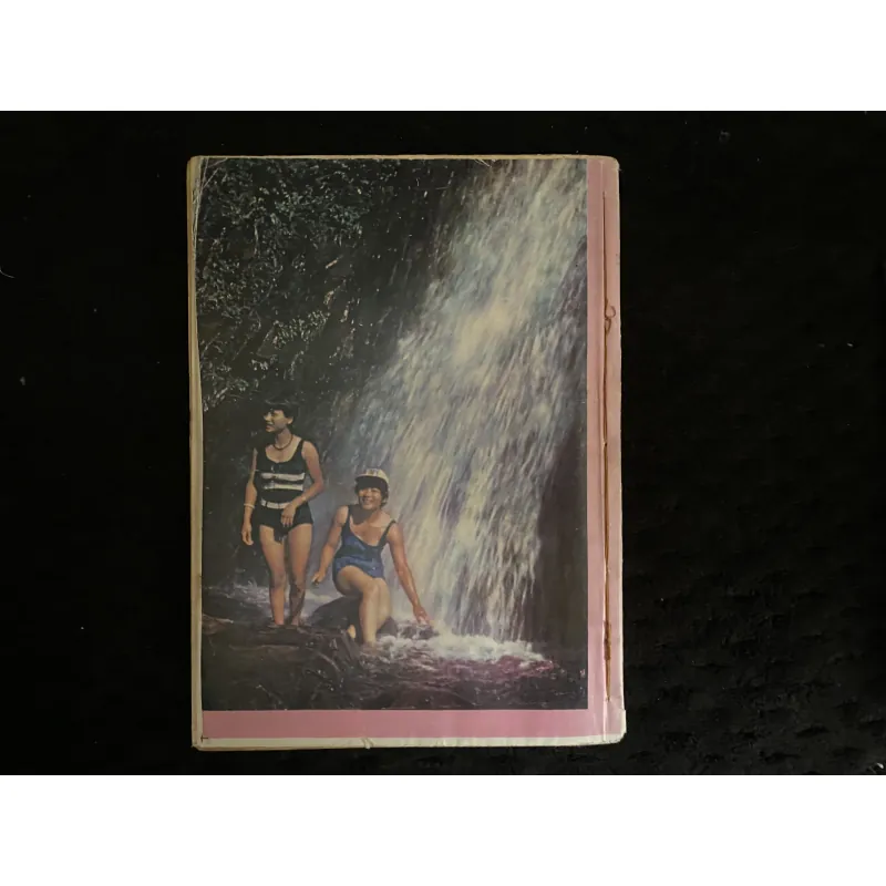 Tạp chí về Hà Nội- còn bản đồ 1010583