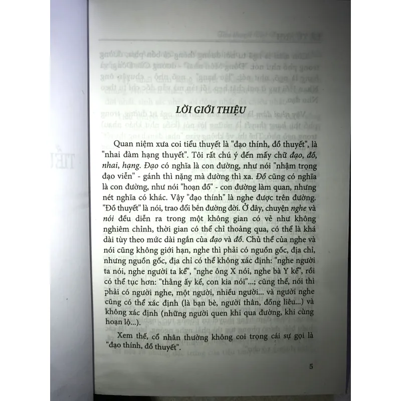 Tiểu thuyết Việt Nam 1900 - 1930 700604