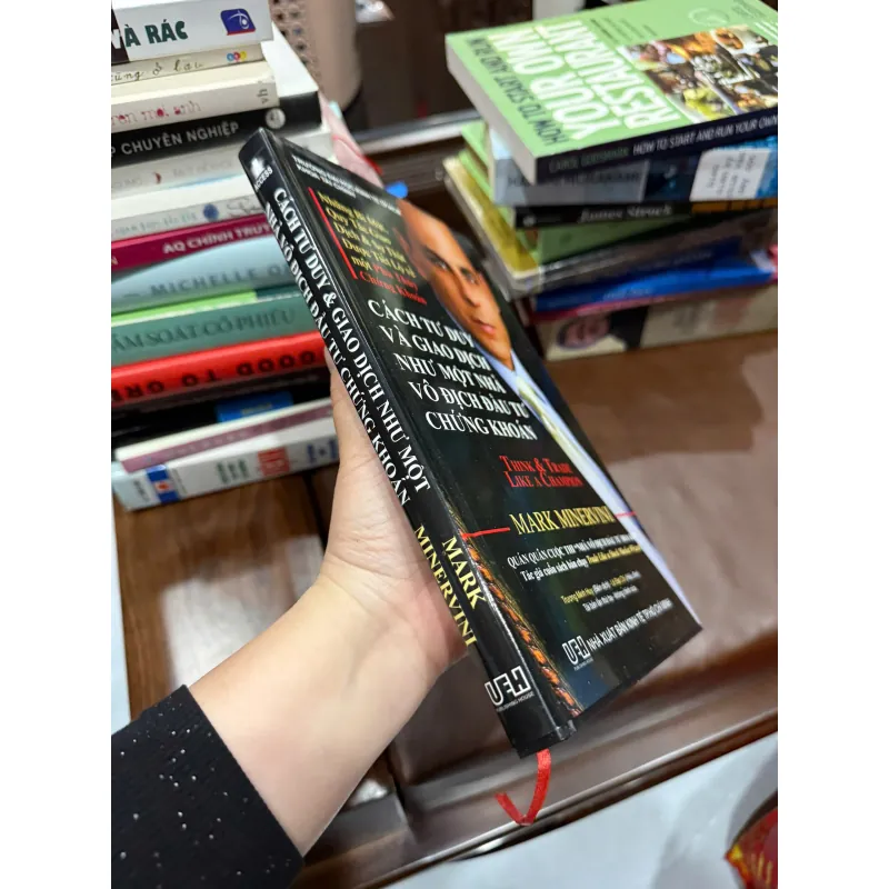 Cách Tư Duy & Giao Dịch Như Một Nhà Vô Địch Đầu Tư Chứng Khoán – Mark Minervini - K3 1009677