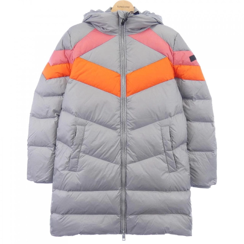 Áo khoác lông vũ DIESEL - Hàng hiệu Chính hãng 822034