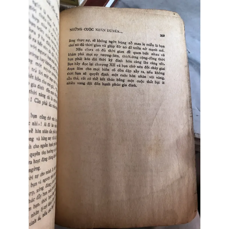 Hạnh phúc trong hôn nhân - Bác sĩ Clifford Adams  1031781