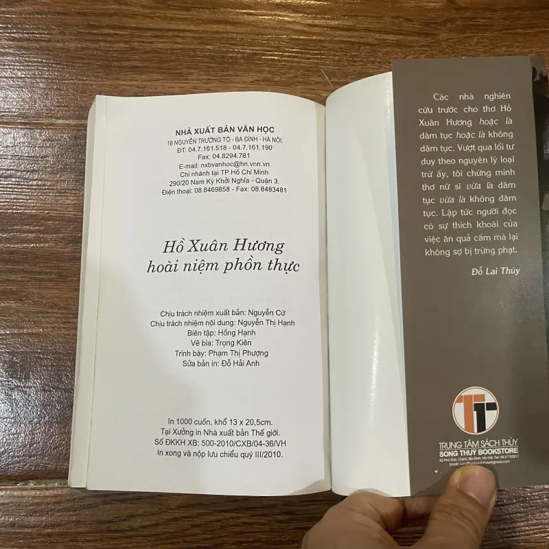 Hồ Xuân Hương - Hoài niệm phồn thực - Đỗ Lai Thuý (6) 958264
