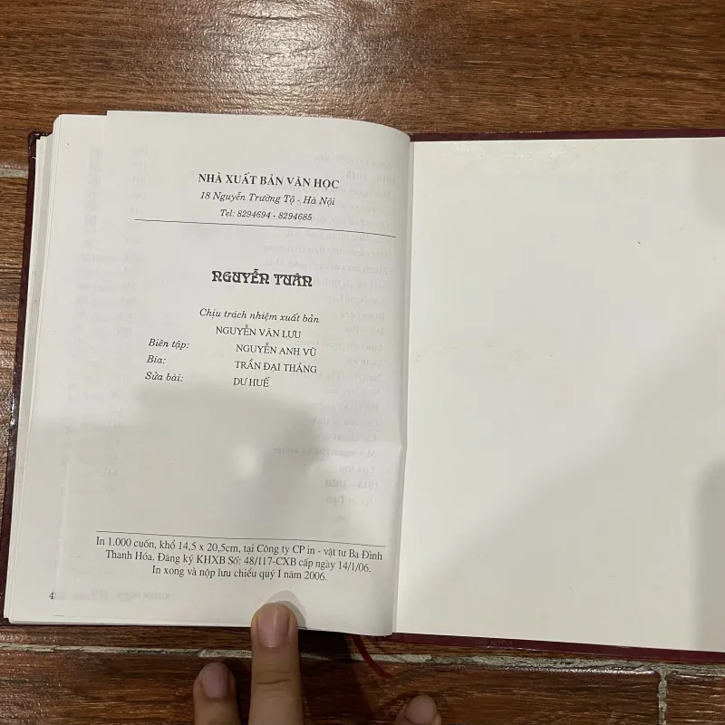 Truyện Ngắn Nguyễn Tuân (10) 1002288