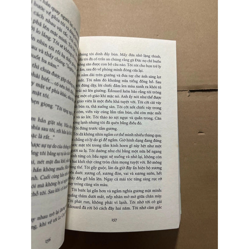 Cô gái để lại 527652