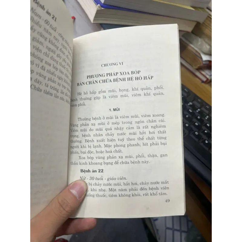 Xoa bóp bàn chân chữa bệnh [SV1] 713497