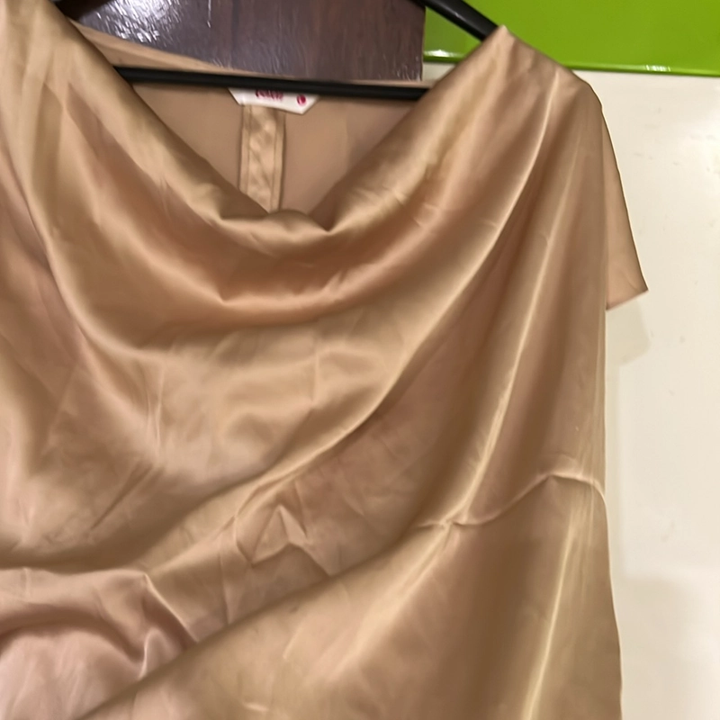 Set đầm lụa áo cổ đổ chân váy xếp ly Toson fashion  508049