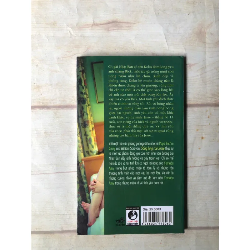 Sống Lưng Của Jess - Yamada Amy 800702