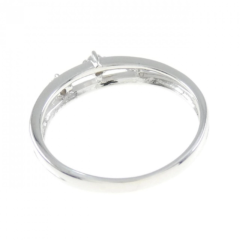 Nhẫn kim cương K18WG 0.06CT 673065