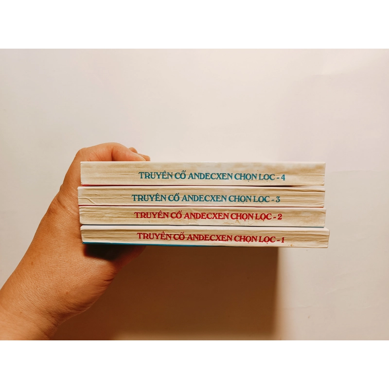 Combo Truyện Cổ Andecxen Chọn Lọc ( Full 4 Tập)
 444297