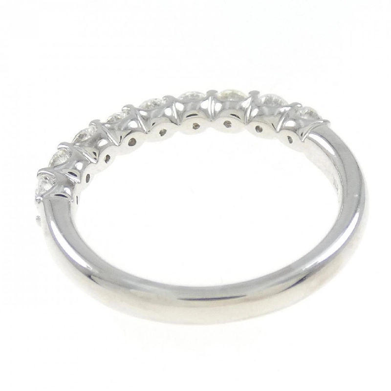 Nhẫn kim cương K18WG 0.70CT 672578