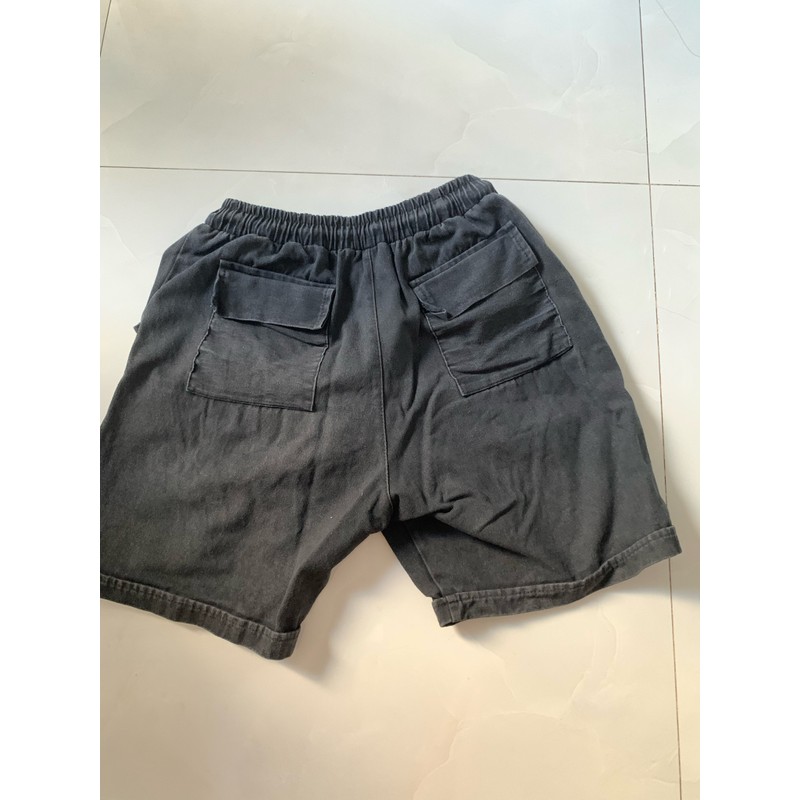 quần unisex - jay store - freesize ạ - màu be và đen chưa bị phai màu vải bền còn mới  71821