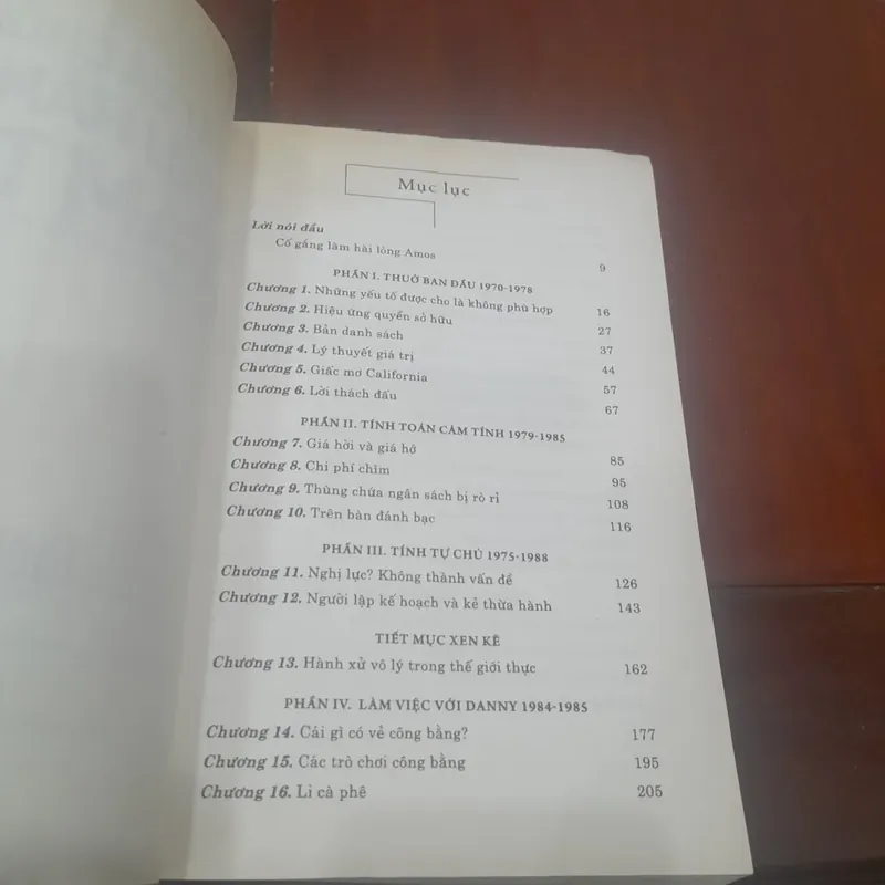 Richard H. Thaler - TẤT CẢ CHÚNG TA ĐỀU HÀNH XỬ CẢM TÍNH 711855