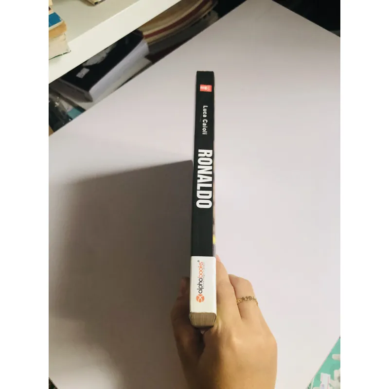 RONALDO ÁM ẢNH VỀ SỰ HOÀN HẢO  700989