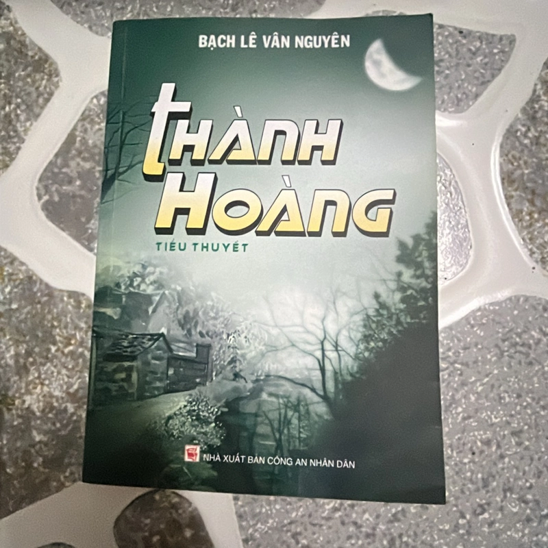 Thành Hoàng - Bạch Lê Vân Nguyên 447773