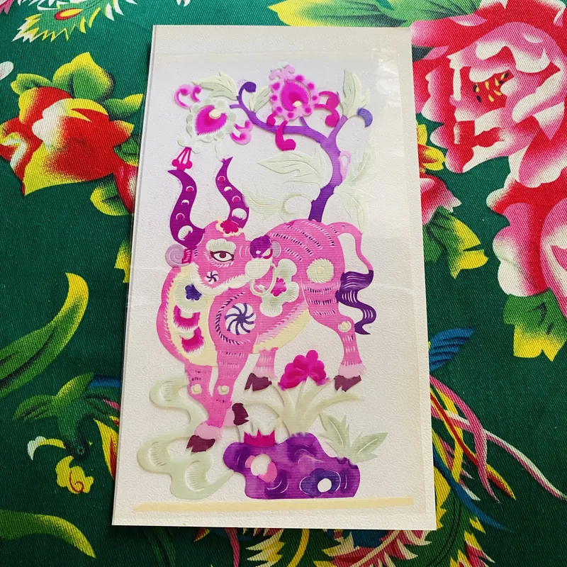 Ảnh nghệ thuật cắt giấy Trung Hoa (con giáp Sửu)  731470