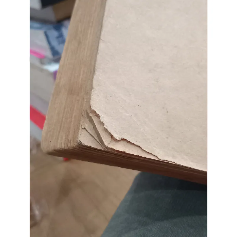 Mùa lá rụng trong vườn - Ma Văn Kháng 712220