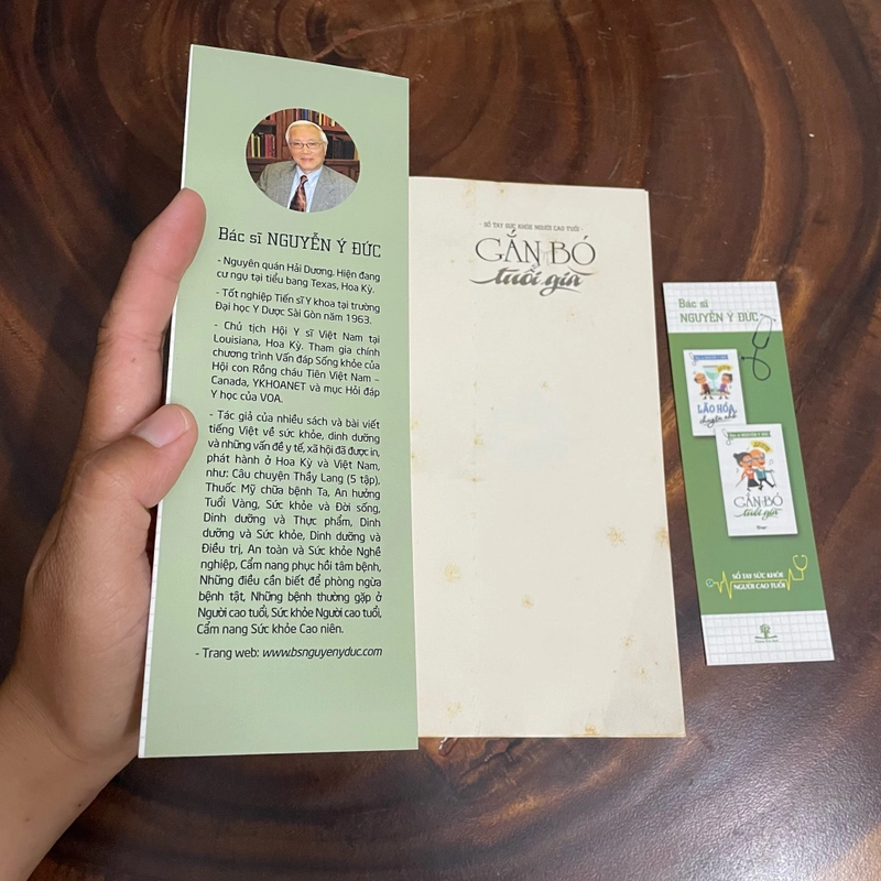 II Sổ Tay Sức Khoẻ Người Cao Tuổi _ Gắn Bó Tuổi Già - BS. Nguyễn Ý Đức - 2017 454580