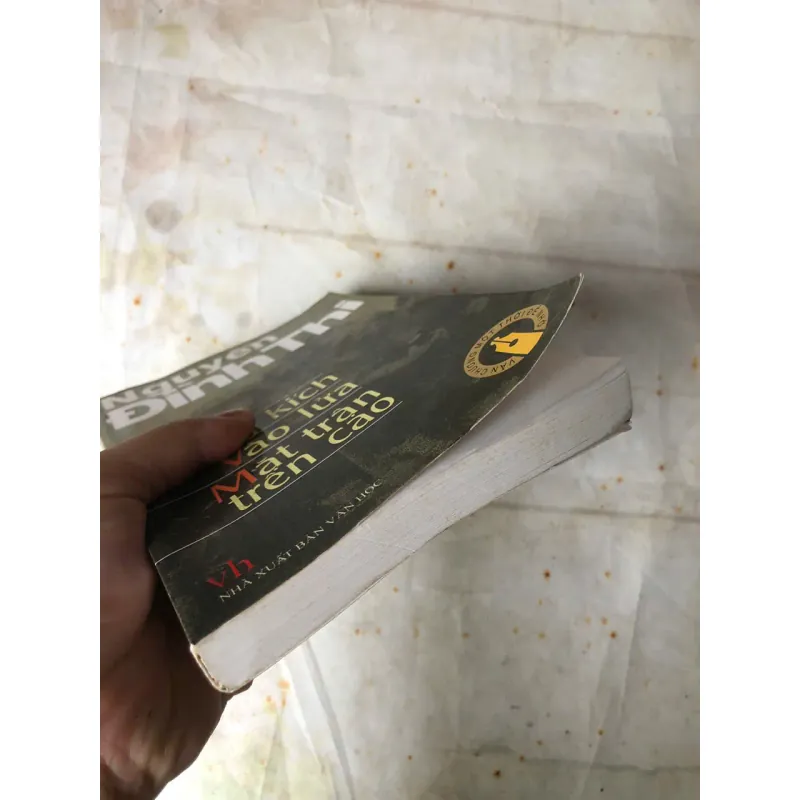 Xung Kích Vào Lửa Mặt Trận Trên Cao - Nguyễn Đình Thi 800612