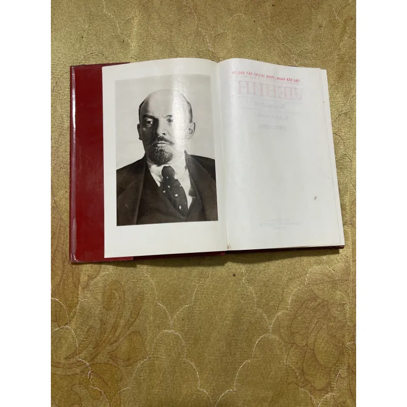 VLA-ĐI-MIA I - LICH LÊ-NIN TIỂU SỬ ( TRỌN BỘ HAI TẬP ) 728426