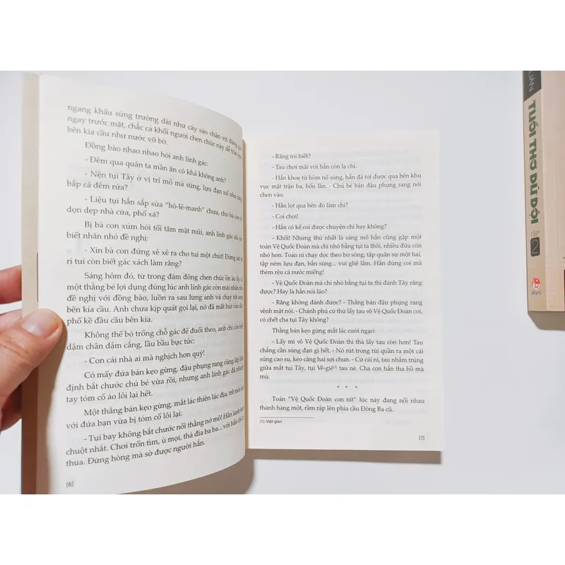 Tuổi Thơ Dữ Dội - Phúng Quán 
 
 709430