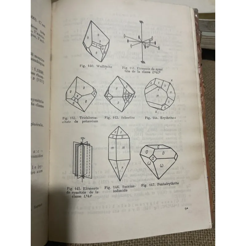 TRADUIT DU RUSSE - PRINCIPEN DE CRISIALE - E.FLINT - ÉDITIONS DE. MOSCOU- 570368