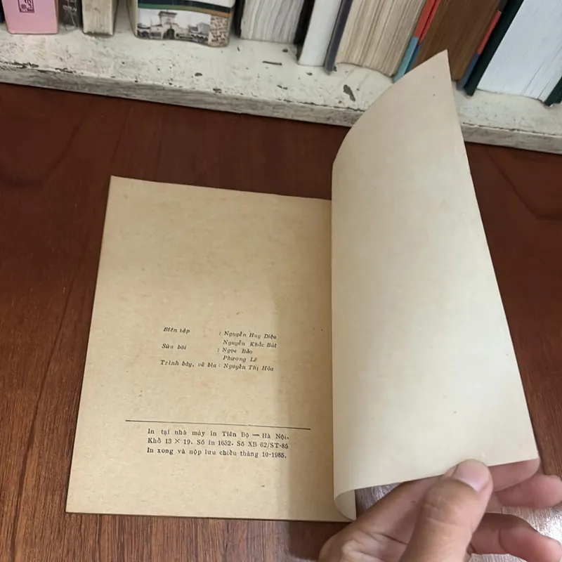 II Sách Xưa: Việt Nam • 40 Năm Đấu Tranh Và Thắng Lợi - Trường Chinh - 1985 599644