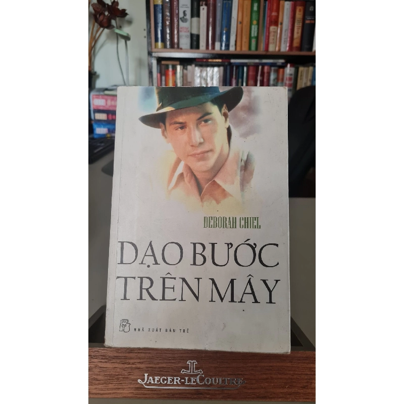 Dạo bước trên mây - Deborah Chiel Sách văn học STB0302 Rebooks.vn 942565