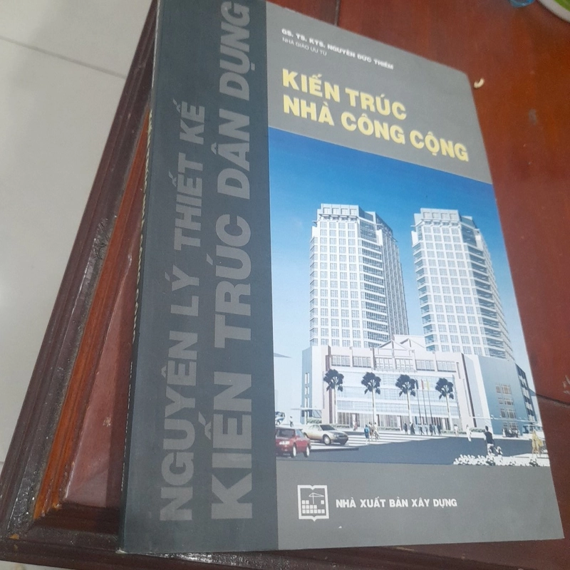 Nguyễn Đức Thiềm - KIẾN TRÚC NHÀ CÔNG CỘNG 505566