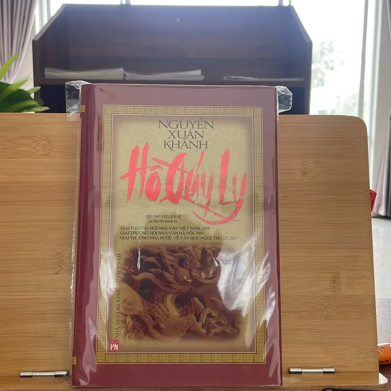 Hồ Quý Ly Nguyễn Xuân Khánh 698506