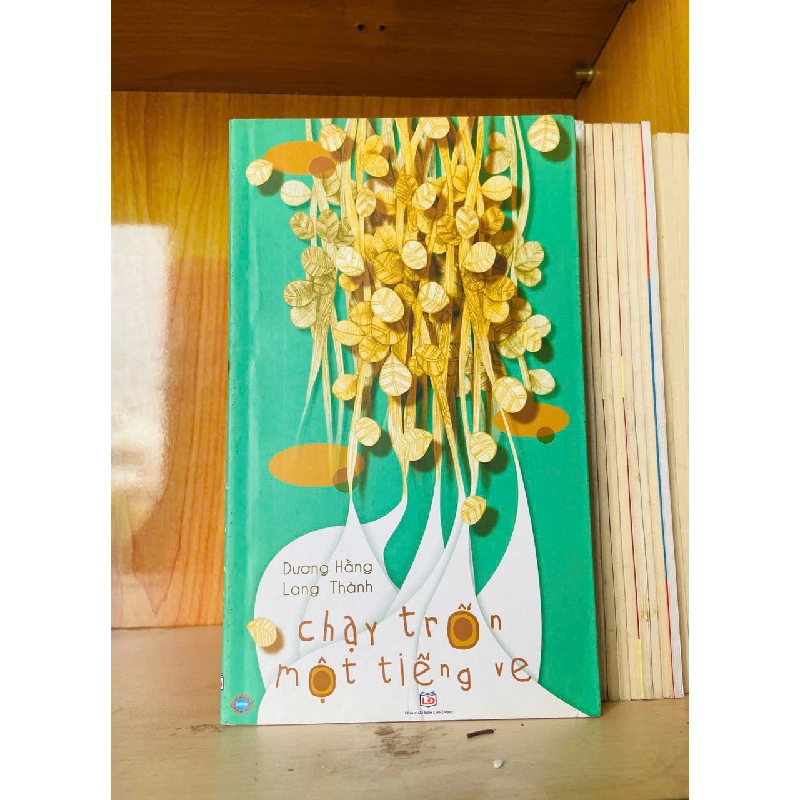 Chạy trốn một tiếng ve - Dương Hằng ; Lang Thành 785431