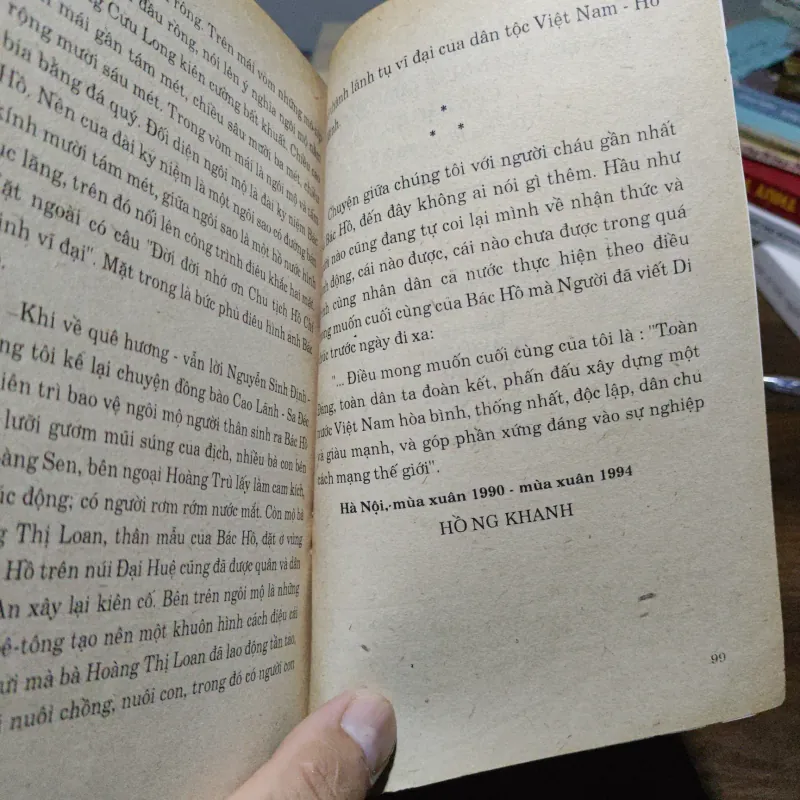 Chuyện Với Người Cháu Gần Nhất Của Bác Hồ - Hồng Khanh 1007035